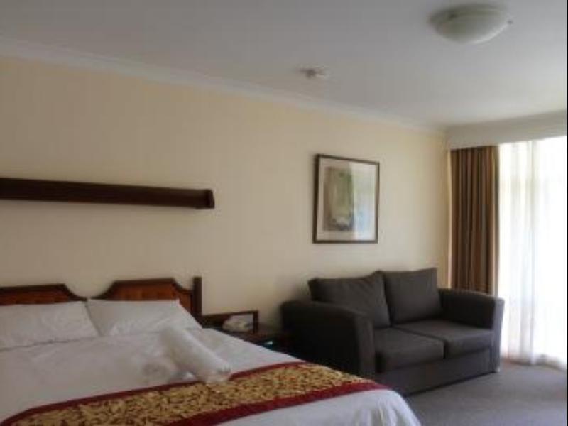 Molly Morgan Motor Inn Мейтленд Экстерьер фото
